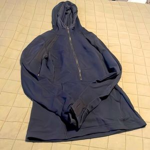 Lululemon black quarter zip define jacket, size 6 never worn!